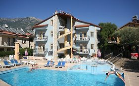 Hotel Cypriot 2*